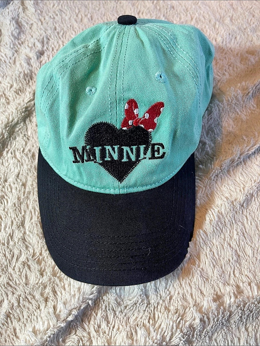 Disney Minnie Mouse with Black Heart Bow Baseball Cap Mint Green Black NWT